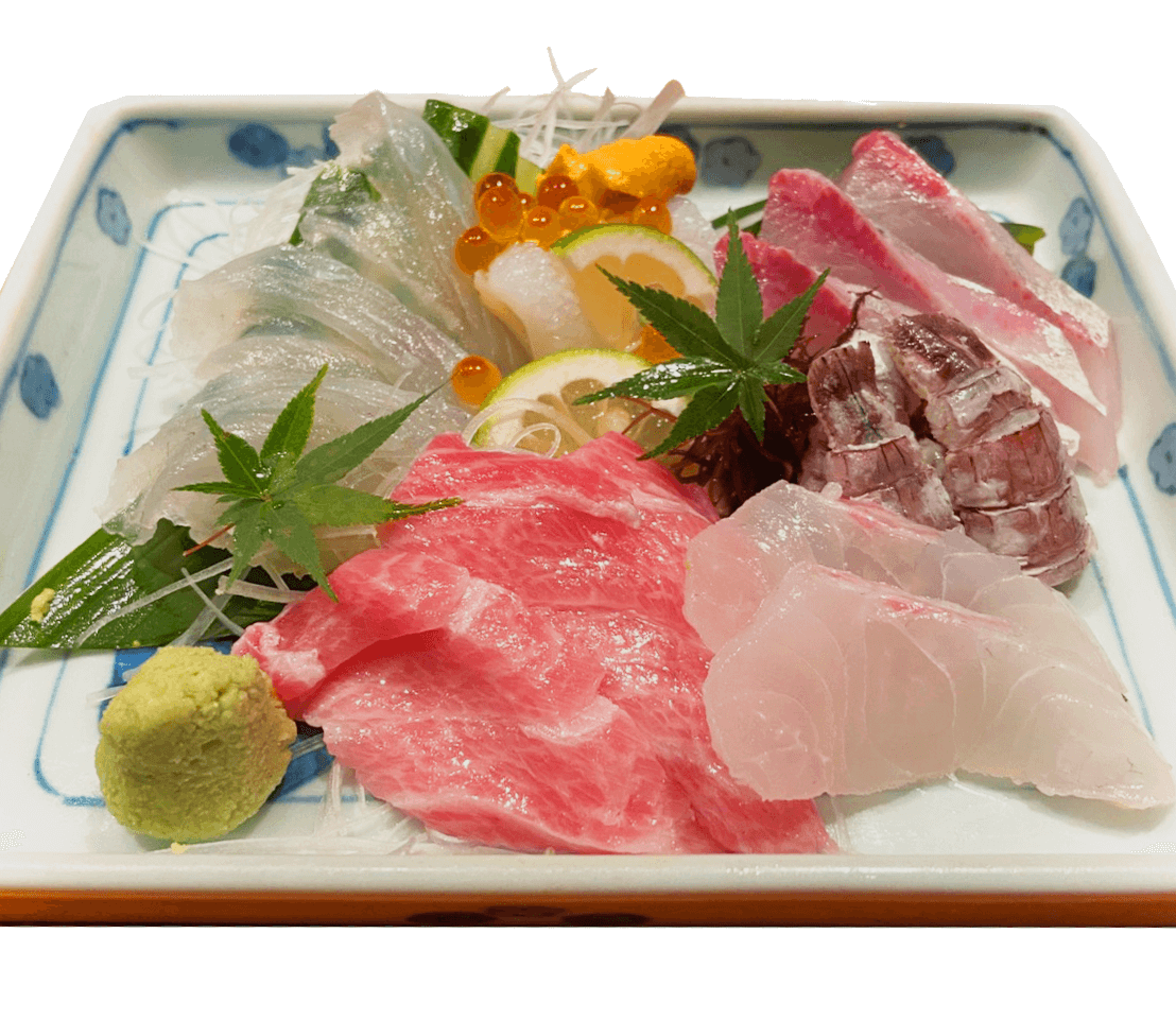 写真上刺身の盛り合わせ